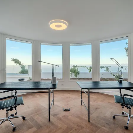 Karat Sound Of The Sea Villa