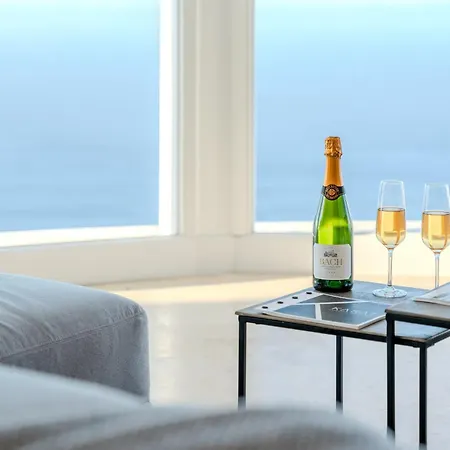 Karat Sound Of The Sea Villa *